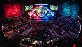 BLG 冲击季后赛遇挫，Bin 表现引争议；英文流解说开团Bin哥，没有竞争世界第一上单的资格！韩国队老头杯夺冠！